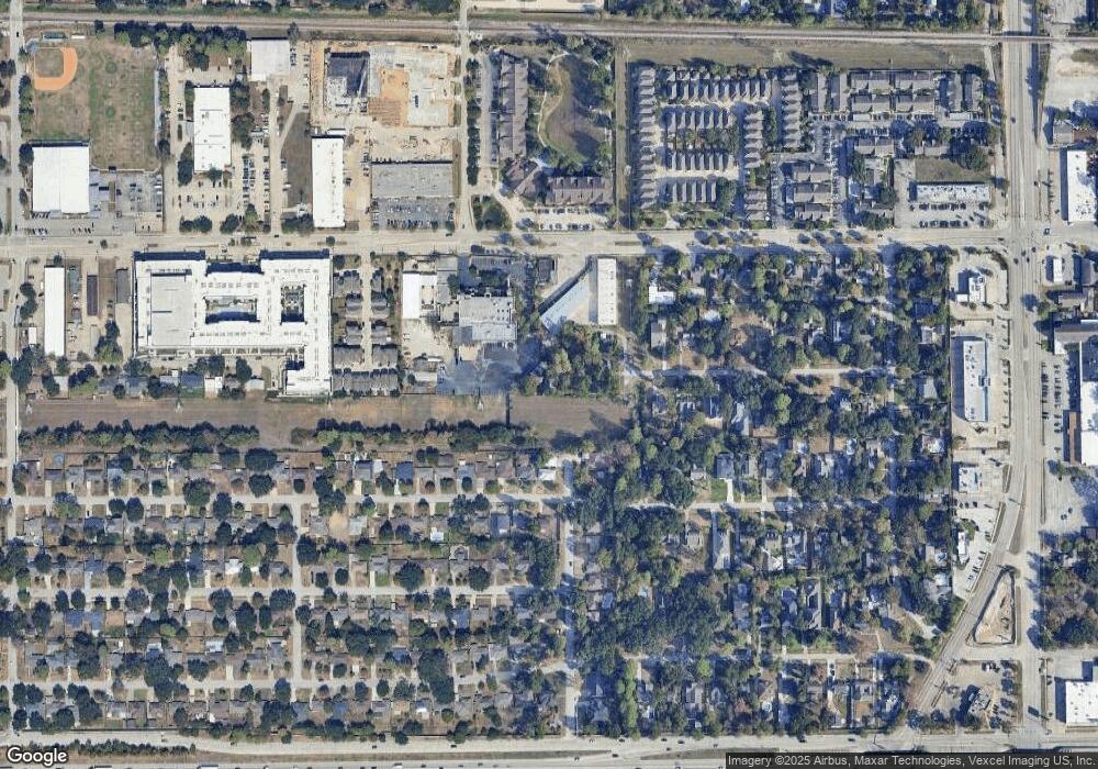 828 W 32nd St unit Grg Apt, Houston, TX 77018 - photo 1