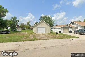 324 S 5th St, Wishek, ND 58495