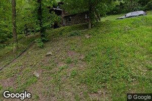 101 Howard Ln, Hyden, KY 41749