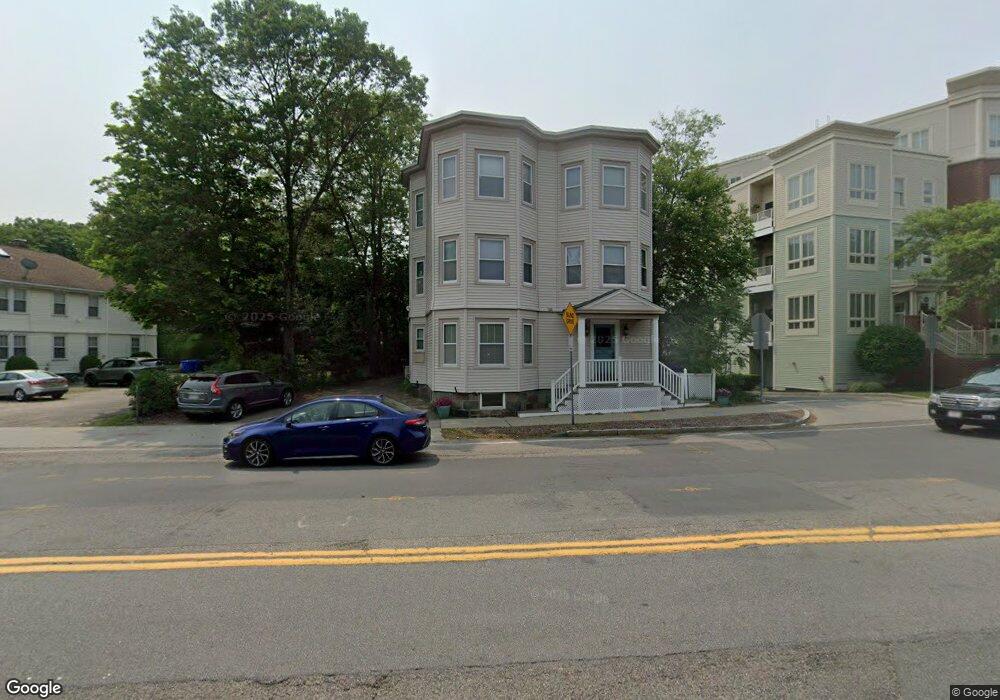 645 Hammond St unit 2, Chestnut Hill, MA 02467 - photo 1