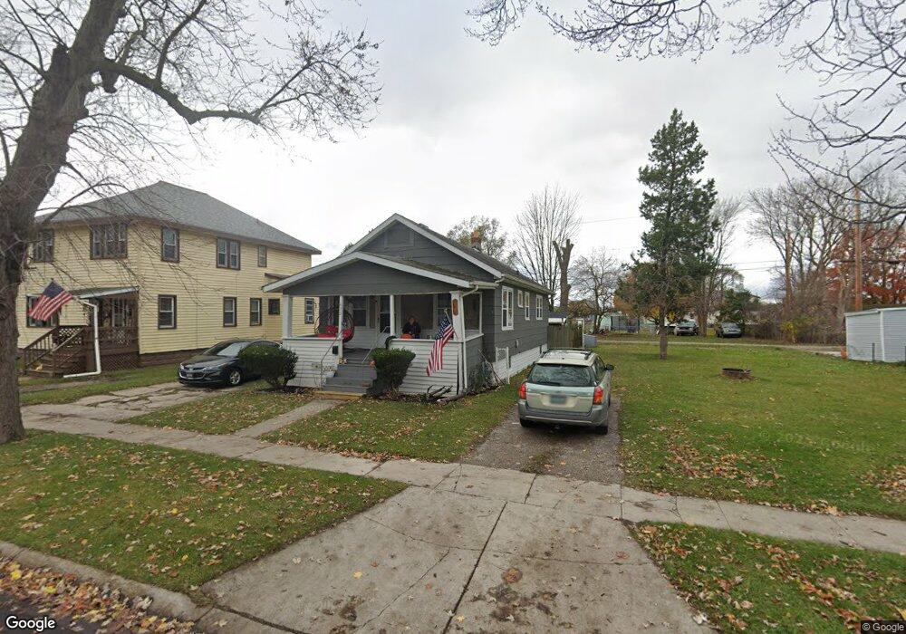 423 15th St, Port Huron, MI 48060 - photo 1