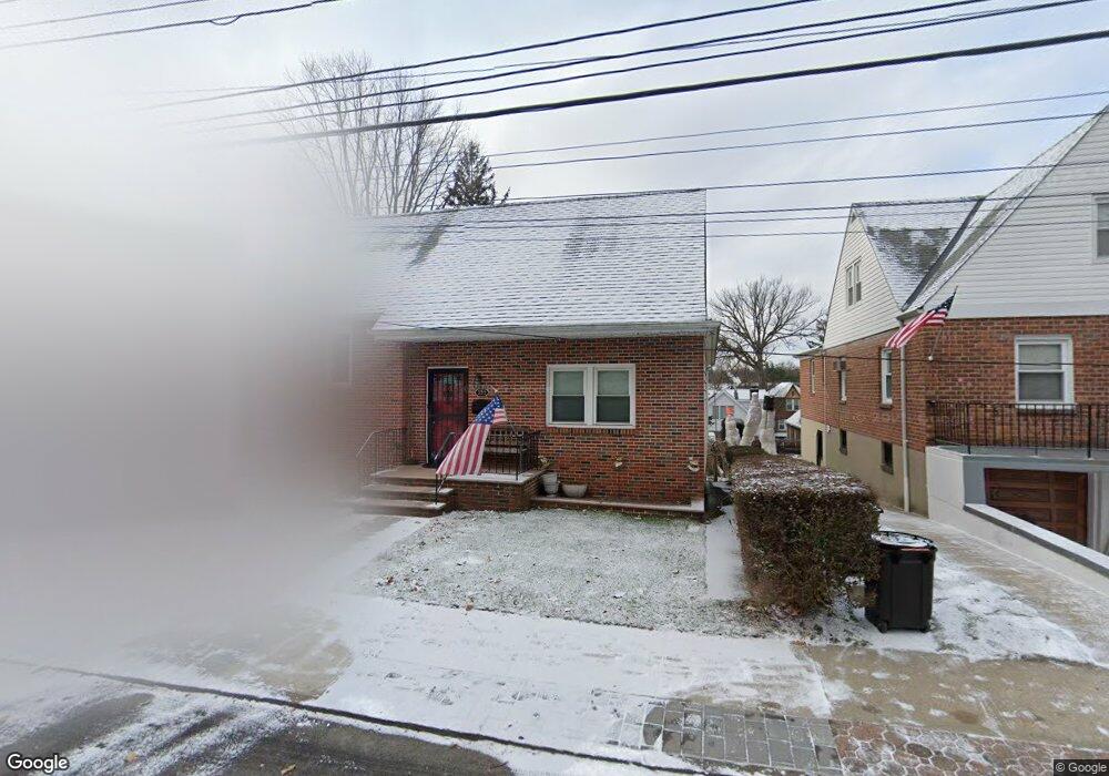 121 Hillview Ave, Yonkers, NY 10704 - photo 1