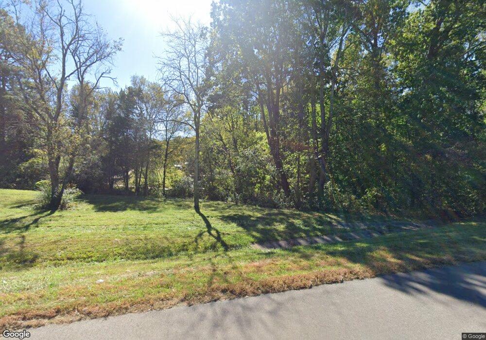 141 Sweetwater Dr, Statesville, NC 28625 - photo 1