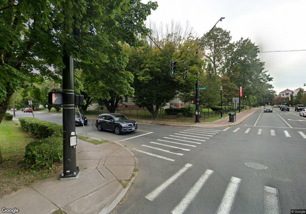 293 Farmington Ave unit 289-A1, Hartford, CT 06105 - photo 1