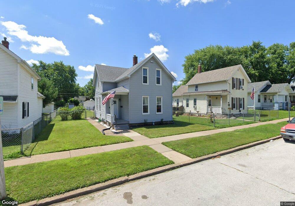 1827 W 8th St, Davenport, IA 52802 - photo 1