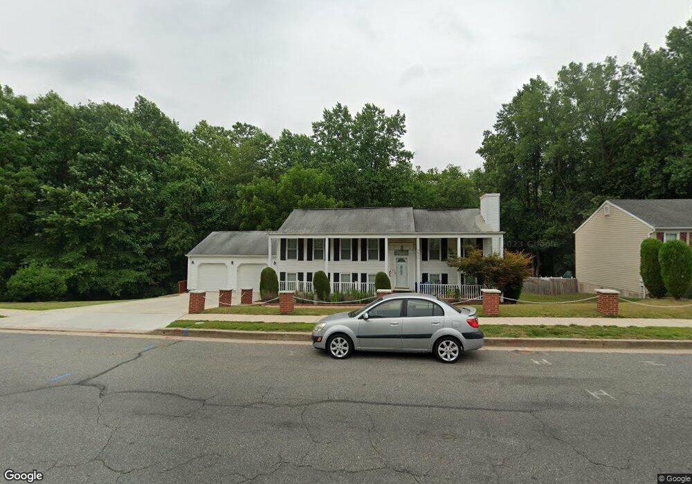 9422 Gunview Rd, Nottingham, MD 21236 - photo 1