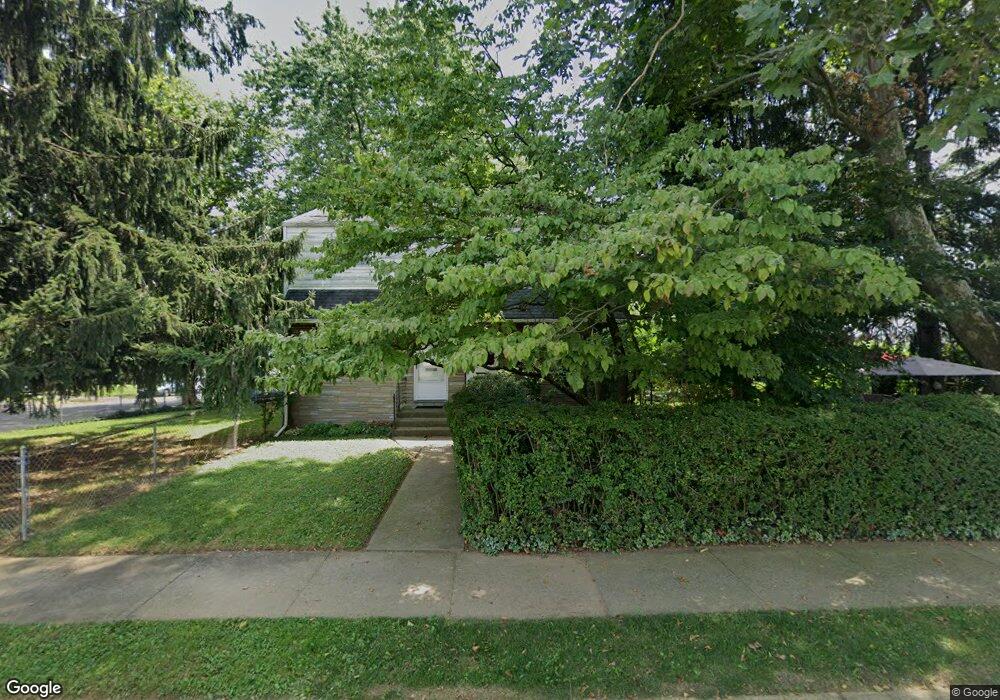 1359 Greenview Dr, Bethlehem, PA 18018 - photo 1