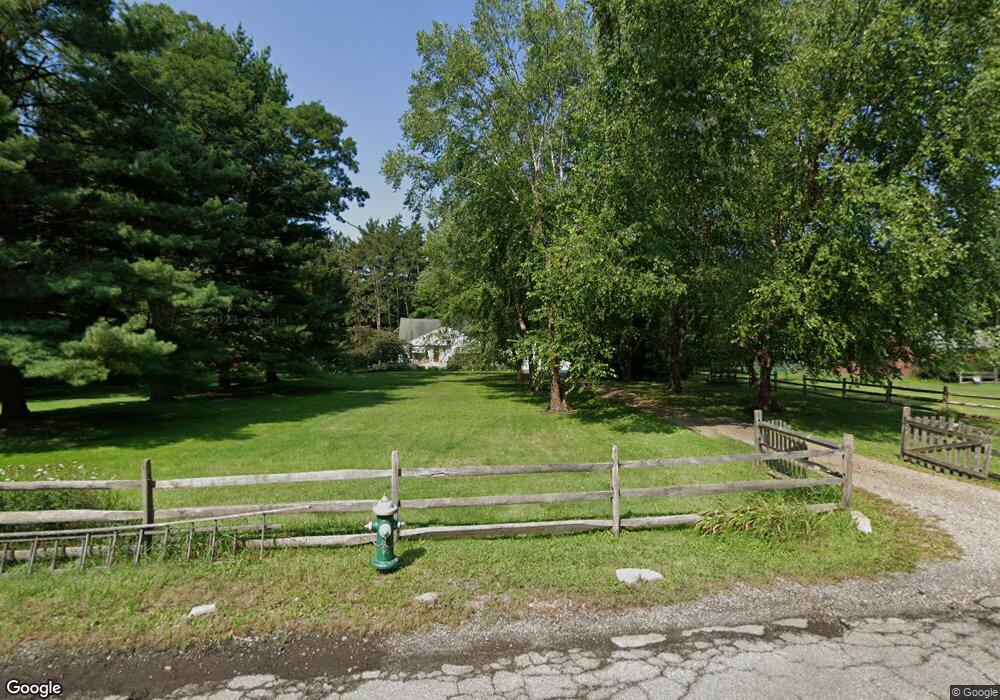 7424 Lewis Rd, Olmsted Falls, OH 44138 - photo 1