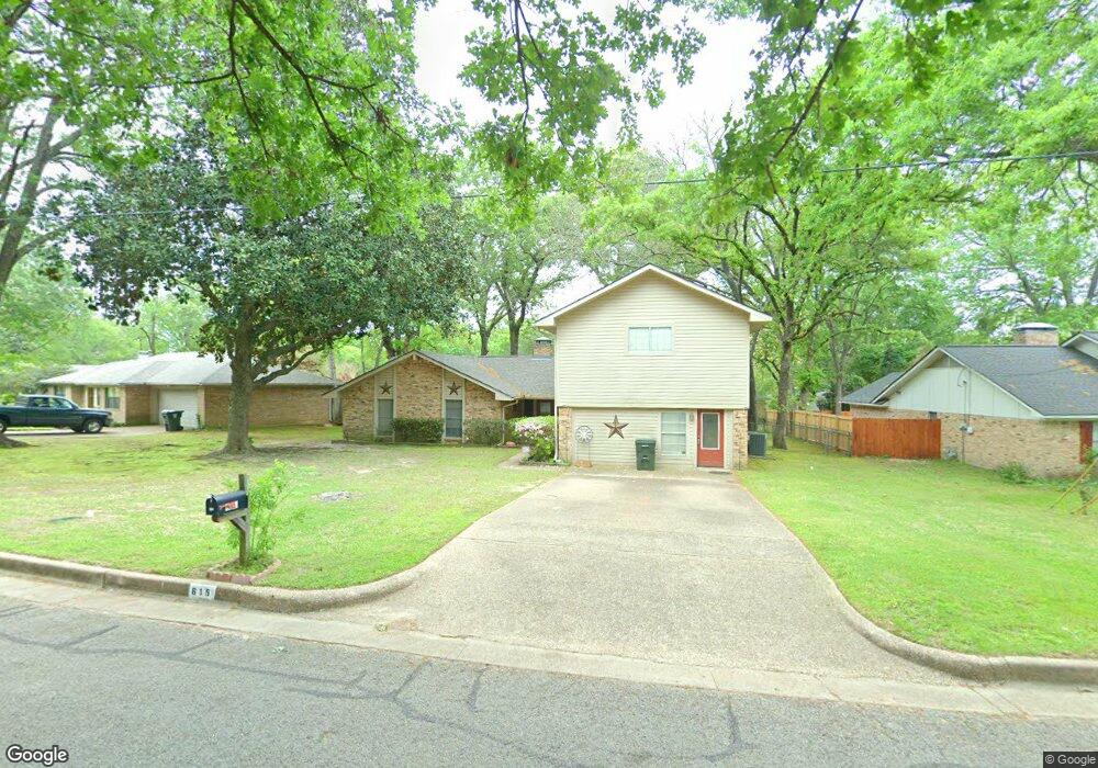 615 Oxford Dr, Tyler, TX 75703 - photo 1
