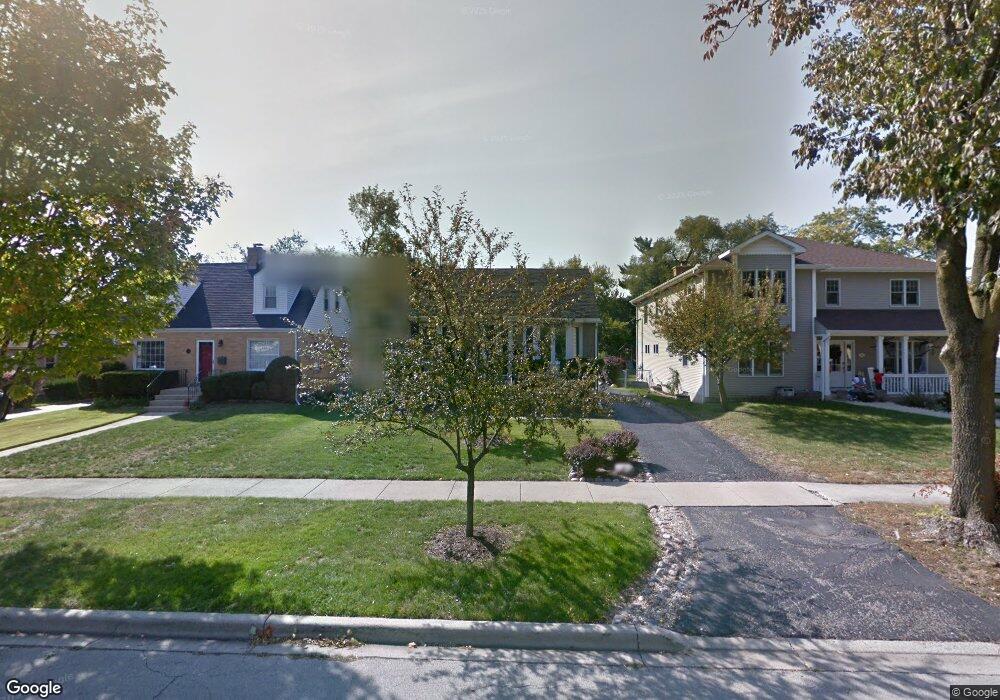 302 N Ridgeland Ave, Elmhurst, IL 60126 - photo 1