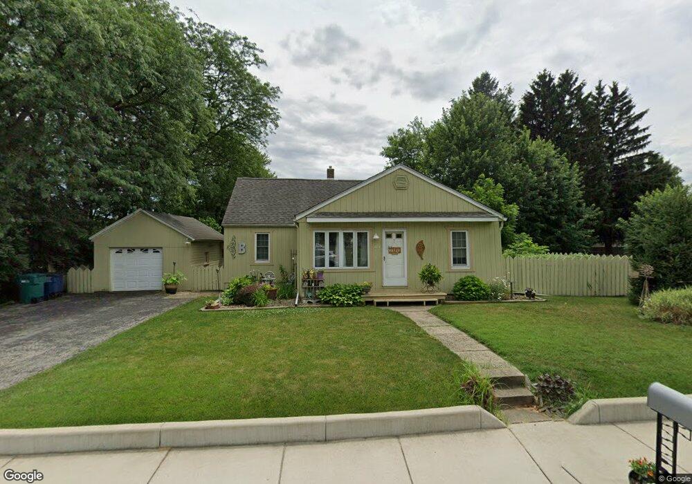 204 W 10th St, La Porte, IN 46350 - photo 1