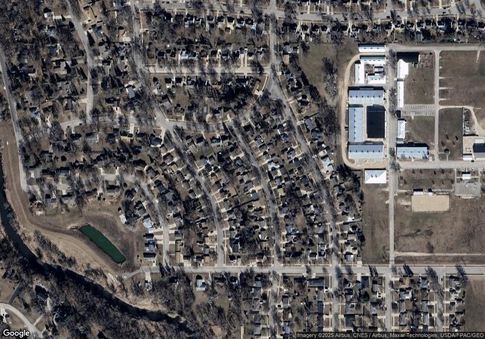 706 18th St SW, Austin, MN 55912 - photo 1