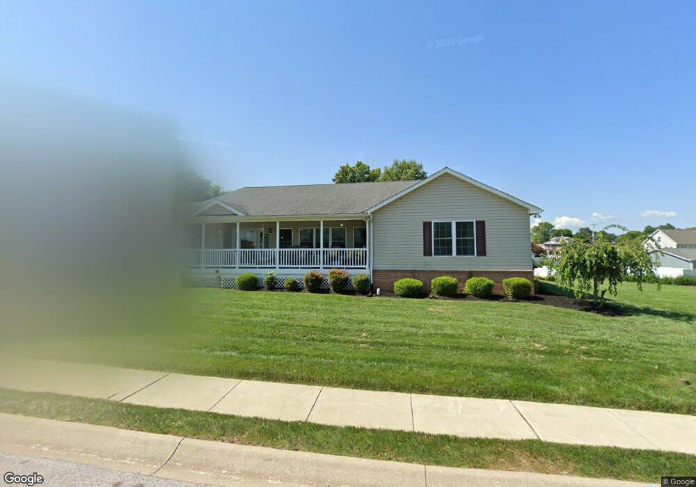 153 Westview Dr, Taneytown, MD 21787 - photo 1