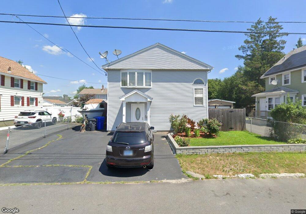 94 Stearns St, Pawtucket, RI 02861 - photo 1