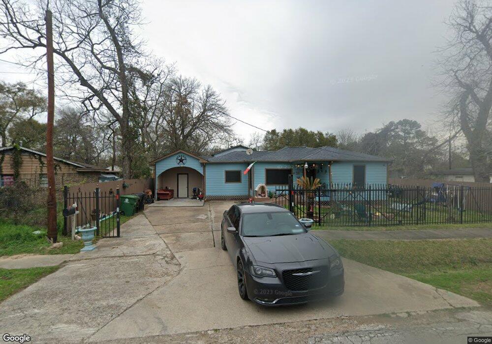 511 Eubanks St, Houston, TX 77022 - photo 1