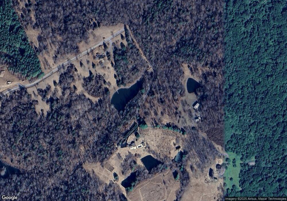 211 Ridgeview Ln, Washington, VA 22747 - photo 1