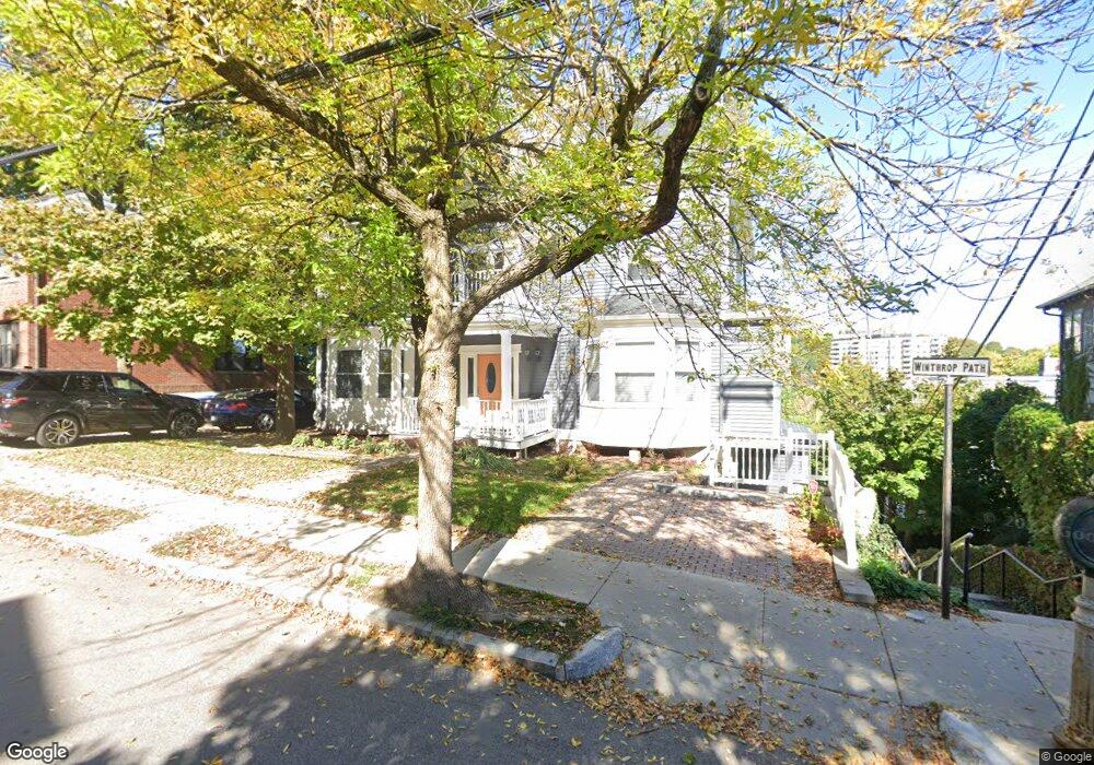 89 Winthrop Rd unit 2, Brookline, MA 02445 - photo 1