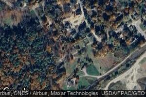 25 Spring St, Bowdoinham, ME 04008