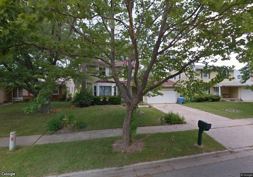 3328 Swanee Dr, Lansing, MI 48911 - photo 1