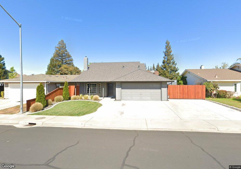 2010 Sugar Pine Dr, Oakdale, CA 95361 - photo 1