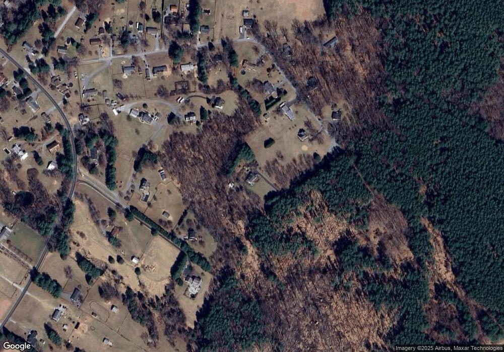 1255 Pouder Rd, Sykesville, MD 21784 - photo 1