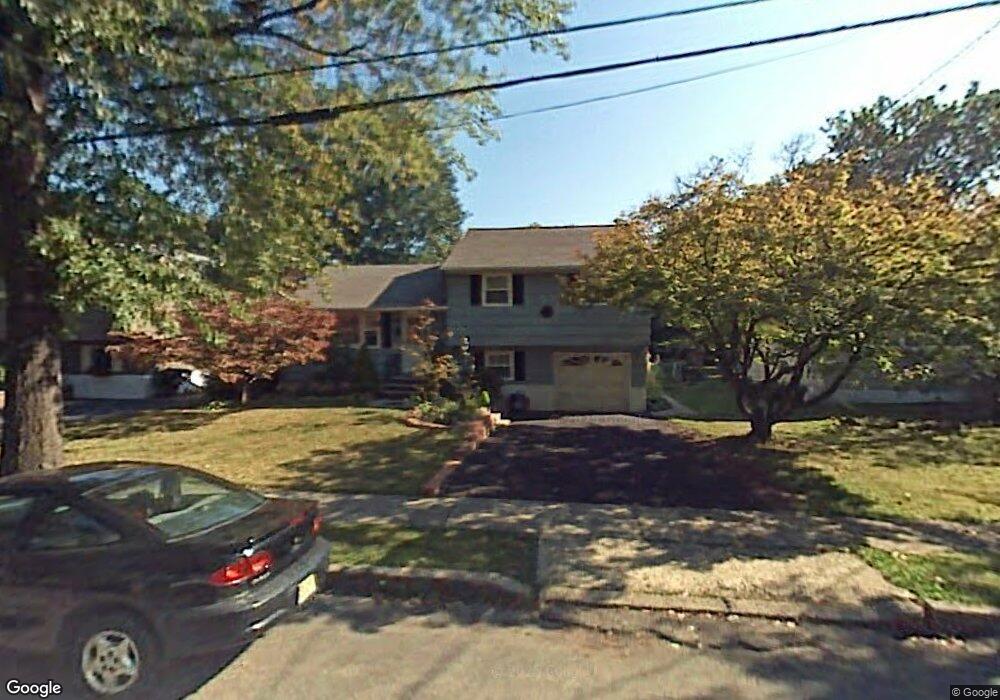 709 Cedar Crest Dr, Bound Brook, NJ 08805 - photo 1