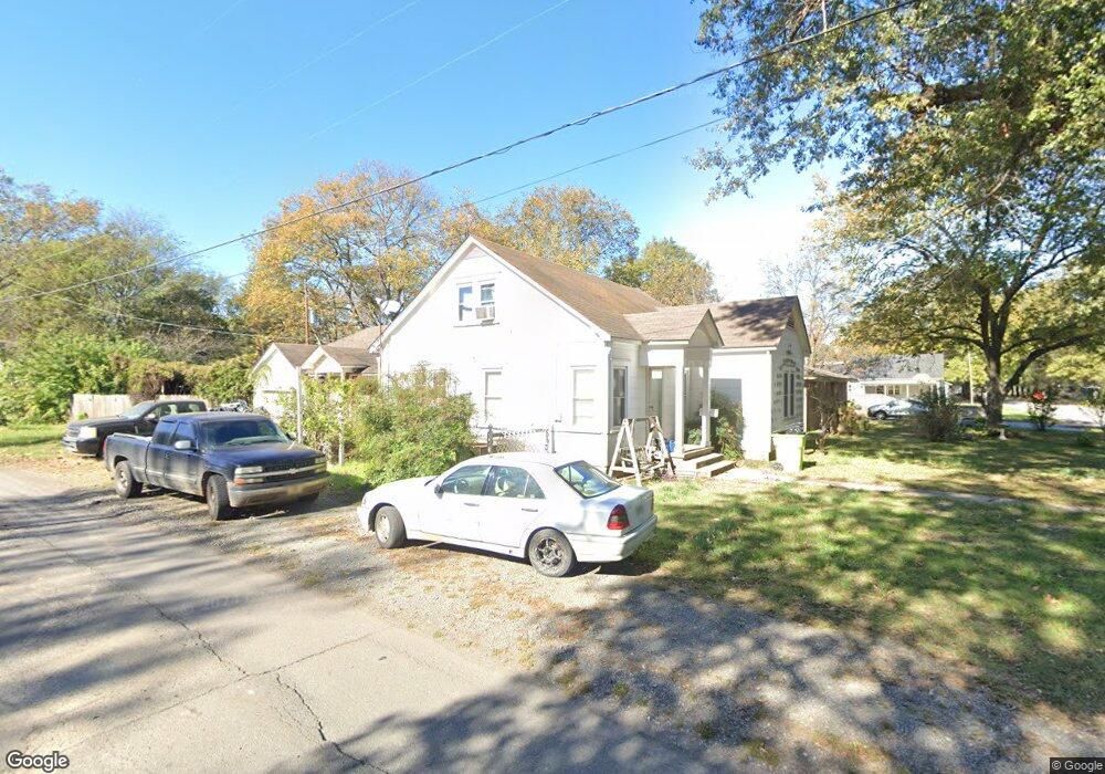 1212 S Porter St, Stuttgart, AR 72160 - photo 1