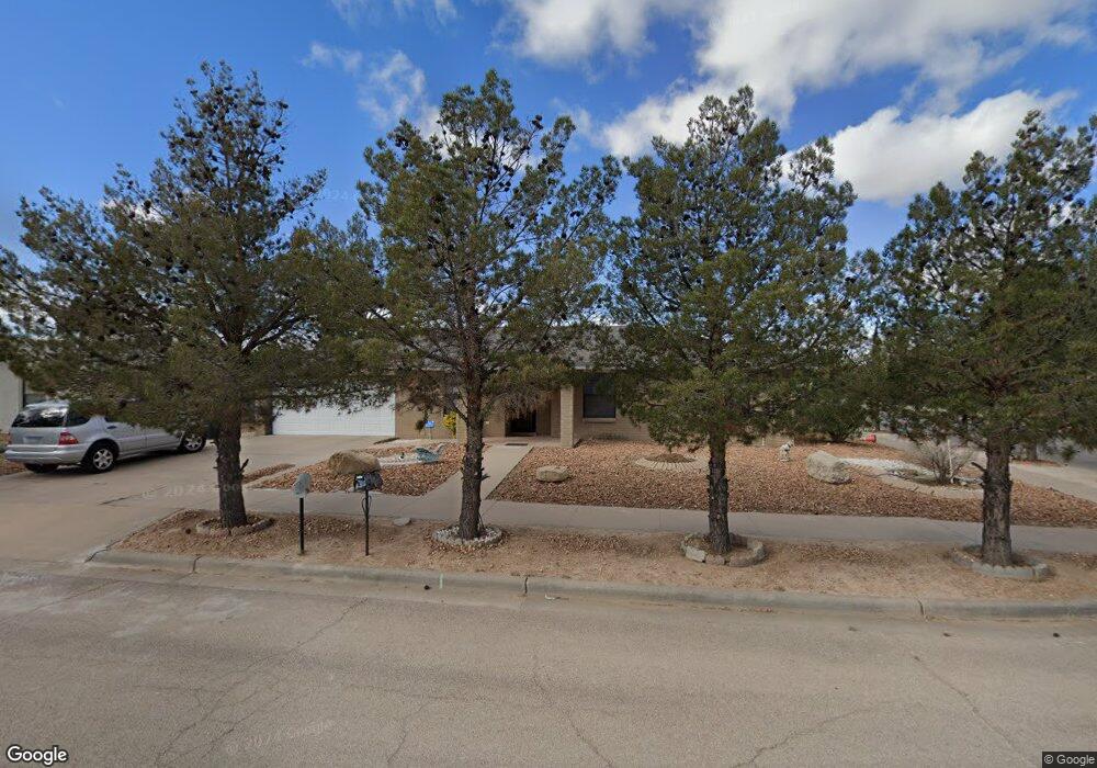 324 Higley Cir, Horizon City, TX 79928 - photo 1