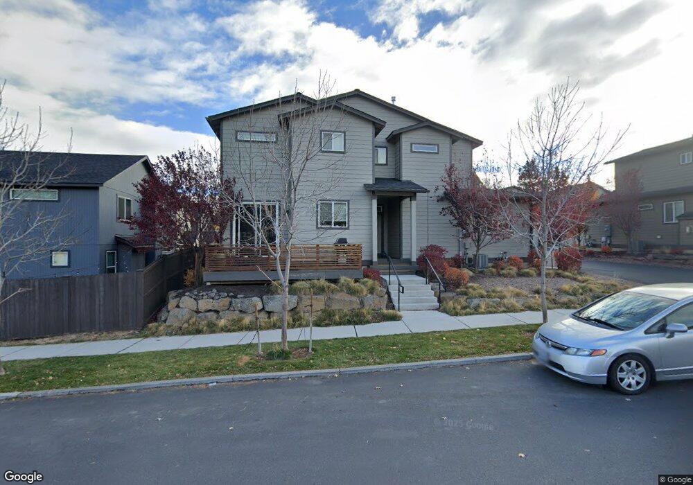 984 NE Paula Dr unit 1-2, Bend, OR 97701 - photo 1