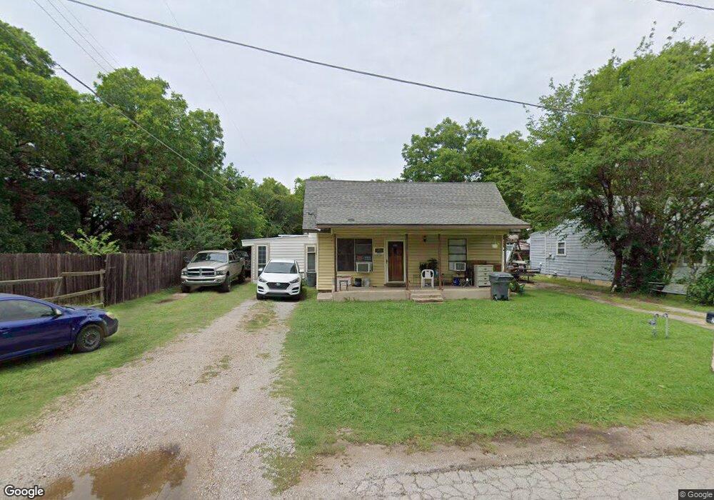 215 9th Ave NE, Ardmore, OK 73401 - photo 1