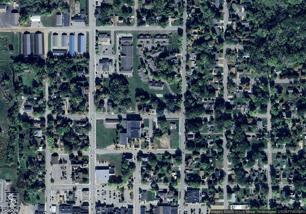 107 3rd Ave NE, Glenwood, MN 56334 - photo 1