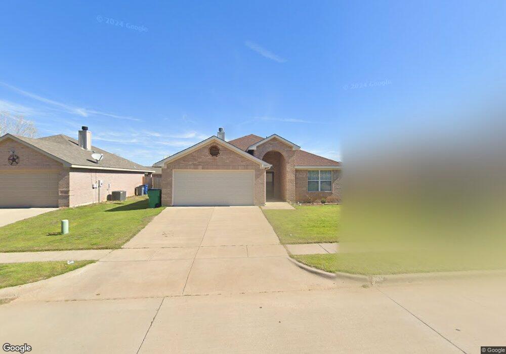 4213 Beryl Ln, Granbury, TX 76049 - photo 1