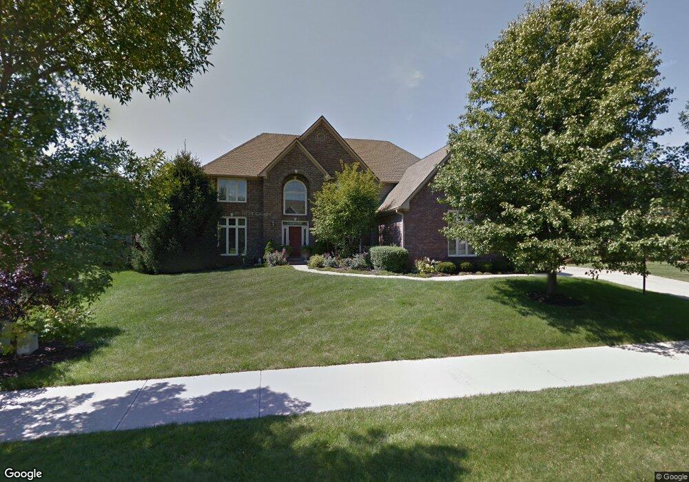 11360 Hawthorn Ridge, Fishers, IN 46037 - photo 1