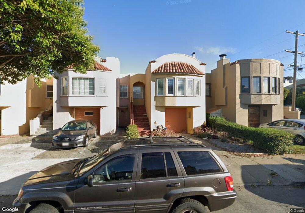Sold $1,355,000 • Co-Listing Agent