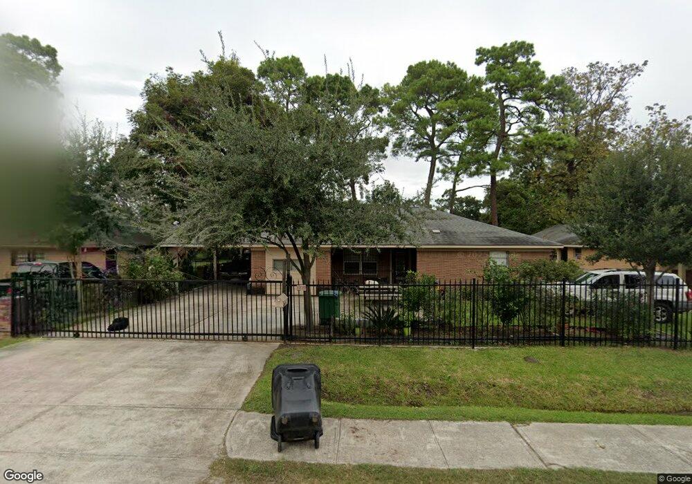 609 Harkness St, Houston, TX 77076 - photo 1