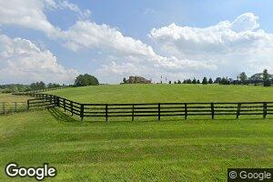 3724 Hidden Lake Ln, Lexington, KY 40516