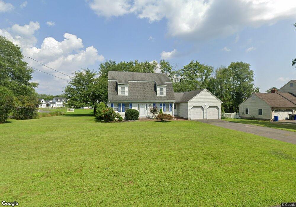 326 Back Ln, Wethersfield, CT 06109 - photo 1