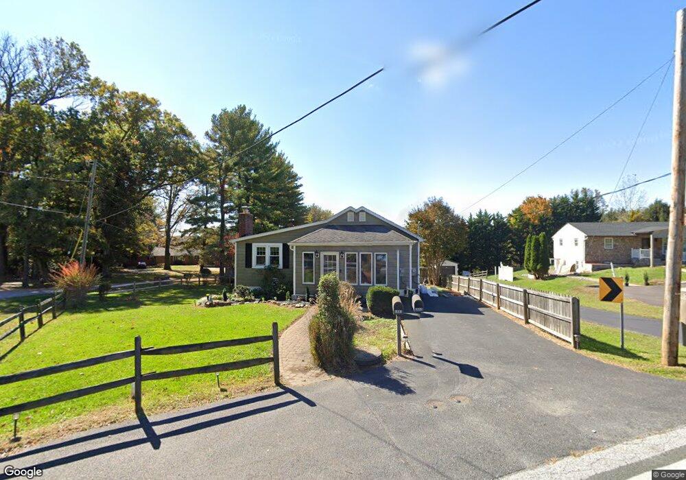 5880 Mineral Hill Rd, Sykesville, MD 21784 - photo 1