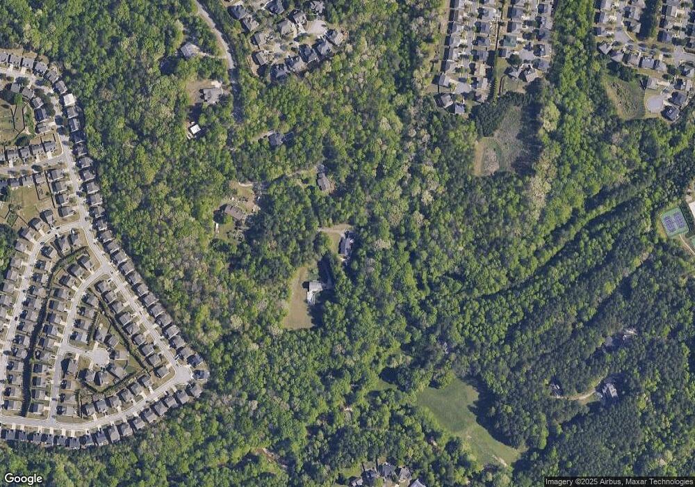 6180 Lakeside Ln, Buford, GA 30518 - photo 1