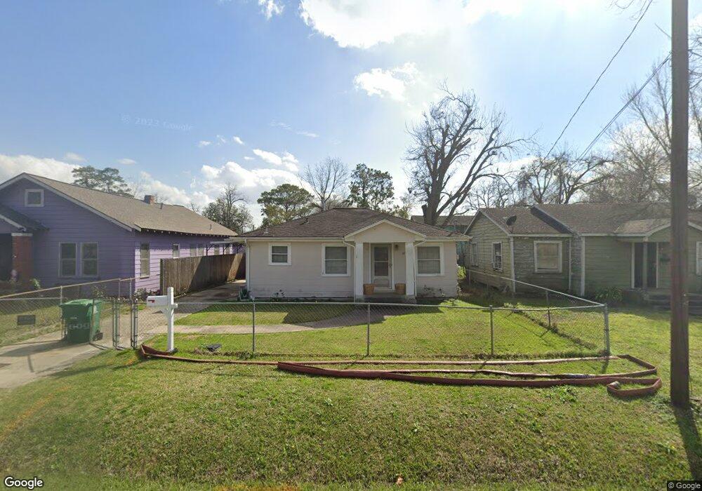 918 Lindale St, Houston, TX 77022 - photo 1
