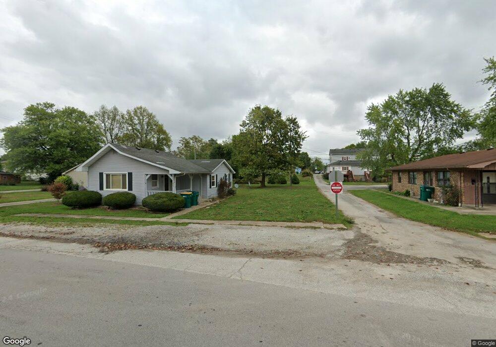 203 N Mill St, Plainfield, IN 46168 - photo 1