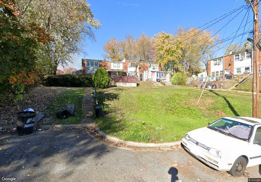 3330 Kessler Ct, Halethorpe, MD 21227 - photo 1