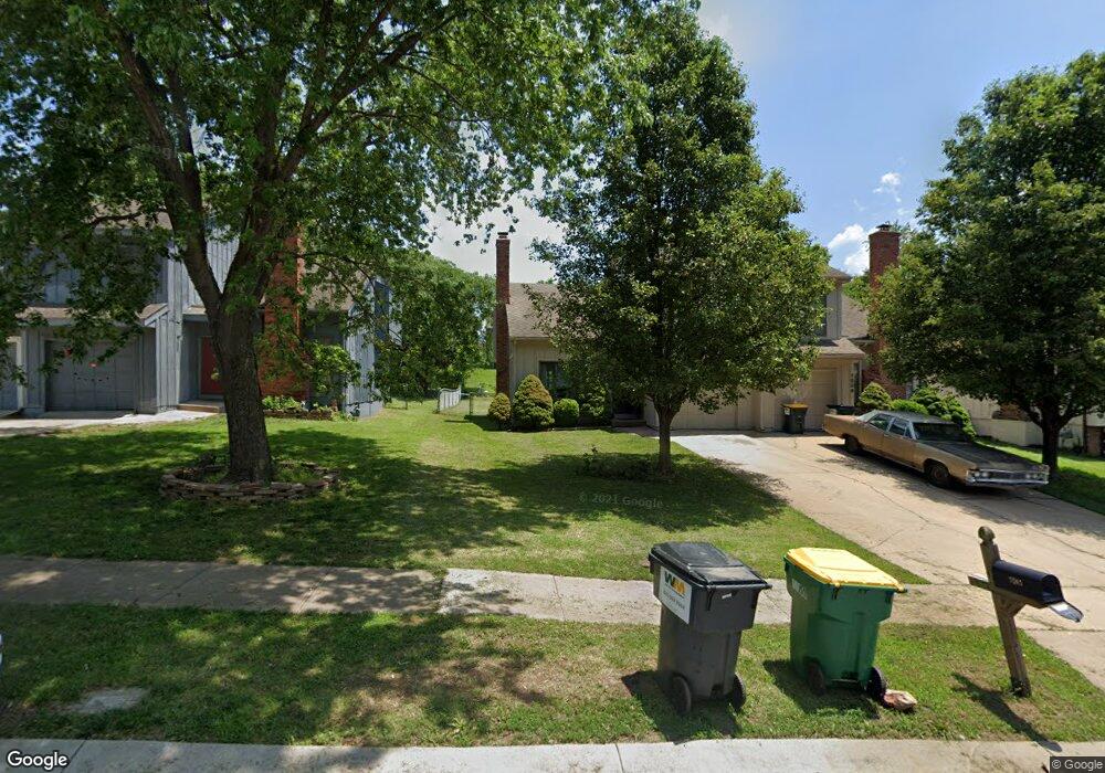 7507 Long Ave, Lenexa, KS 66216 - photo 1