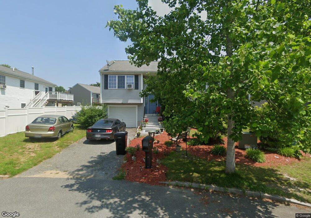 4 Vista Cir, Dartmouth, MA 02747 - photo 1