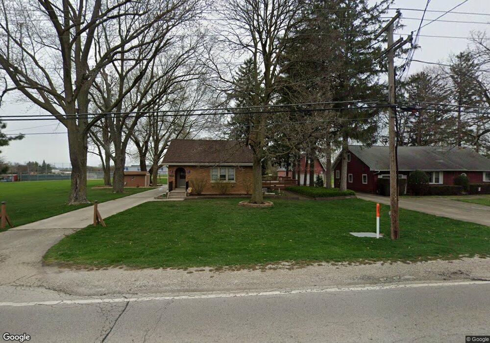 219 N Randall Rd, Aurora, IL 60506 - photo 1
