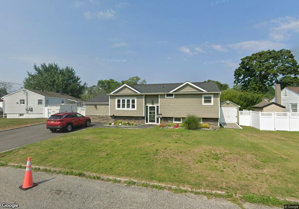 2702 Gull Ave, Medford, NY 11763 - photo 1