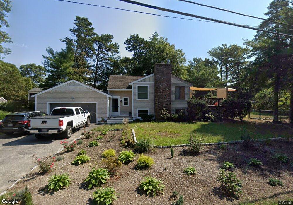 624 Flint St, Marstons Mills, MA 02648 - photo 1