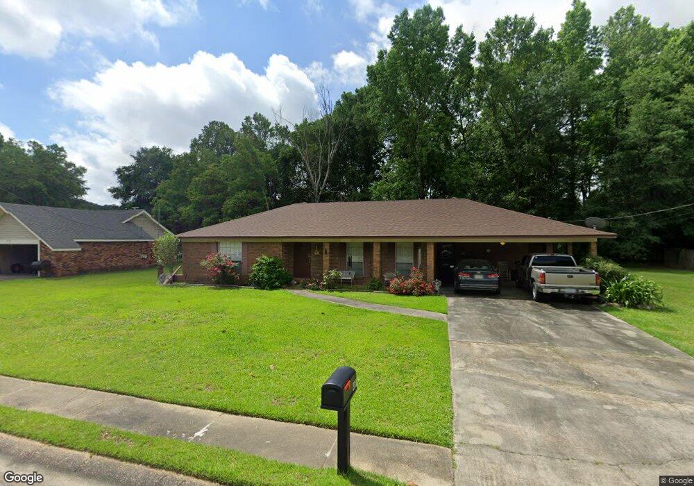 48 Clairmont Cir, Laurel, MS 39440 - photo 1