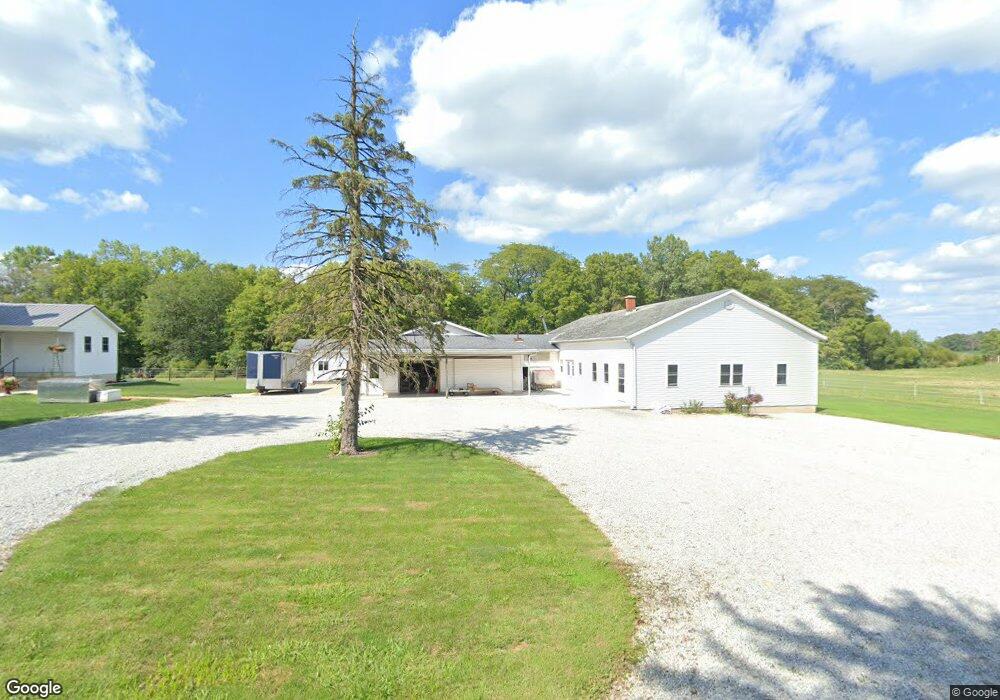 2141 E 400 S, Berne, IN 46711 - photo 1