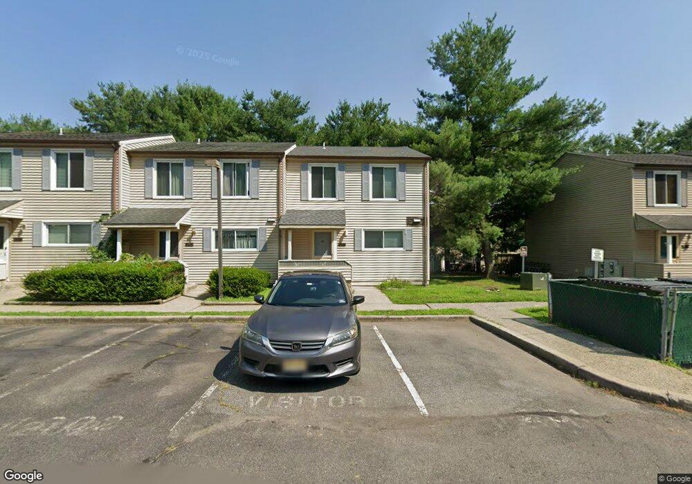 1302 Ramapo Brae Ln, Mahwah, NJ 07430 - photo 1